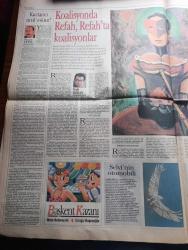 Pazar Postası Gazetesi - Turkish Newspaper - 7 Temmuz 1996 - Sayı 133 - Mesut Yılmaz zor durumda yazan Cengiz Kuşçuoğlu - Necmettin Erbakan'ın kurduğu koalisyon hükümeti - Ahmet Altan'ın arka mahallesi yazan Canan Barlas - paradokslar yazan Murat Belge - aile hukuku kavgası yazan Taha Akyol - kapalılık yozlaşma ahlaksızlaşma şiddet yazan Doğu Ergil - Renault Clio - Çalık grubunun Malatya sevdası - THY Swissair İşbirliği - borsada panik yapmayan kazanacak - RefahYol ekonomide ne yapabilir yazan Şeref Oğuz - kara para uyuşturucu ve siyaset yazan Ömer Servet - koalisyonda Refah Refah'ta koalisyonlar yazan Naki Özkan - Başkent kazanı yazan Mete Belovacıklı ve Cengiz Kuşçuoğlu - Son 20 yıldır dünyada ABD'ye yönelik saldırılar haritası - dünyada İslami hareketler ve Refah Partisi'nin farkı yazan Mustafa Özcan - en laik başbakan yazan Mehmet Ali Kılıçbay - 3. Uluslararası caz festivali başladı - Kevyn Lettau Unity fotoğraf - BMW güney sahillerinde - Feyyaz Berker'den Halis Komili'ye TÜSİAD