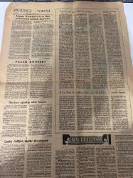 DÜNYA GAZETESİ - DOĞUM GÜNÜ HEDİYESİ (TURKISH NEWSPAPPER) - 25 KASIM 1965 - SADECE TEK YAPRAKTIR -Çağlayangil-Demirel-N. Elmas-Necdet Kurdakul-Stanley Karnow-Ayhan Turan-Candide-Rumların saldırısına karşı askerî harekâta geçilecek-Aralık ayında Kıbrıs Rumları saldırı hazırlıyor-Tapulu araziye 400 kişi kondu yapmaya kalktı-Çağlayangil ile Çirimokos’un görüşmesi bekleniyor-Demirel Amerikan ve Rus Elçileriyle görüştü-Sahte plaka ile nakliyat yapanlar dolandırıcılık-Sendikalara politika karışmıyor-Tarımda verim düşük görülüyor-Avrupa Komünistleri Batı Almanyasını çekmek istiyorlar-Türkiye’nin kalkınması-Pazar Konseri-Mao’nun uğradığı sekiz bozgun-Bin Bella çabucak unutuldu-Londra trafiğini robotlar düzenleyecek-Mağrur Aşk