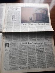 Pazar Postası Gazetesi - Turkish Newspaper - 12 Mart 1994 - Sayı 12 - muhafazakarlar Refah Partisine neden karşı yazan Nihal Mete - dolar ve seçim yazan Fikret Bila - Asya kaplanlarının neoliberalizm coşkusu yazan Canan Barlas - şeyhülislamlıktan diyanete yazan Hikmet Özdemir - çok hukuk tartışması yazan Taha Akyol - Tansu Çiller yargılanacak mı yazan Ömer Servet - Sabancı yeni yatırımları durdurdu - hazine meteliğe kurşun atıyor yazan Şeref Oğuz - Türkiye Müslümanları ve demokrasi yazan Ruşen Çakır - taklitçilik üzerine yazan Mehmet Ali Kılıçbay - Şark meselesinin son halkası PKK yazan Nilüfer Yalçın - Bosna dramında umut perdesi yazan Sami Kohen - çirkin ama çekici Gerard Depardieu yazan Serhat Ayan - yeni çıkan kitaplar - Türkiye'de on yılın caz panoraması - Kazakistan ABD gizli petrol yolu haritası - Petrol güzergahında Türkiye yok  - süperler dönüyor yazan Dinçer Güner - Yeltsin doktrini - Boşnak Hırvat federasyonu planı - Bir GATE'den öbürüne yazan Hüseyin Baş - Cezayir sendromu