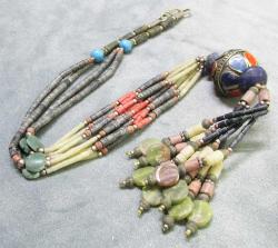 EsKi DOĞAL TAŞLI GüMüŞLü UZUN KOLYE...