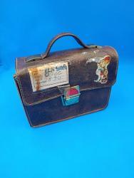 ESKİ DÖNEM İÇİ DOLU DURUMDA DERİ İLK YARDIM ÇANTASI