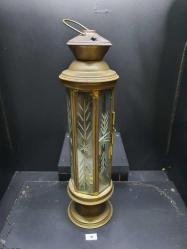 PİRİNÇ KAPLI KRİSTAL CAMLI MUMLUK FENER