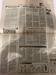 DÜNYA GAZETESİ - DOĞUM GÜNÜ HEDİYESİ (TURKISH NEWSPAPPER) - 31 TEMMUZ 1969 - SADECE TEK YAPRAKTIR -Falih Rıfkı Atay-Emin Paksüt-Wernher Von Braun-Richard Nixon-Nedret Kurdkul-Nazım Dündar Saylan-Ed Lacy-Muharrem Altıkan-Demirel yeni bir geziye çıktı-Tarafsız 3 bakan dün açıklandı-Antalya’da sağcılar ile solcular çatıştı-Yirmi dakika süren arbede-Nixon G Vietnam’ın başkenti Saygon’da-Müzeyi soyanlar ellerinden yaralandı-Ay toprağı üzerinde biyolojik test yapılıyor-Von Braun Venüs ve Merih keşfedilecek-Şakinin oğlu 3 kişi öldürüp dağa çıktı-Asistanlar maddi eşitlik istiyor-Eski Adliye Sarayının yerine turistik bir çarşı yapılacak-Efes Oteli grevi bitti-G P Genel Yönetim Kurulu 2 Ağustosta toplanacak-Politika-Yanlış hesap Bağdat’tan döner-Çekoslovakya’da hava gergin-Türkiye çimento sanayii-Trafik kazaları ve alkol-Dışardan-Pratik Bilgiler-Düşünce Yorum-Takvim
