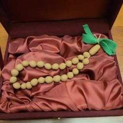 KADİFE KUTUSUNDA GUBARİ TOPRAĞINDAN TESBİH. NADİR. KOLEKSİYONLUK.