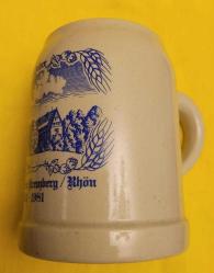 HİÇ KULLANILMAMIŞ PORSELEN TANKART BİRA BARDAĞI. EV BÜFESİNDEN ÇIKMA.