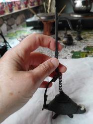 Antika görünümlü kaplumbağa yağ kandili