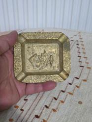 VİNTAGE EĞLENEN İNSANLAR TEMALI PİRİNÇ KÜLLÜK