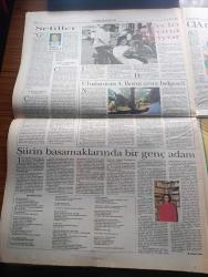 Pazar Postası Gazetesi - Turkish Newspaper - 10 Şubat 1996 - Sayı 112 - siyasette zor günler yazan Cengiz Kuşçuoğlu - Arkaik toplum ilkeleri ile modern toplum arayışı yazan Canan Barlas - biraz sosyoloji yazan Murat Belge - Adalet kimin işi yazan Mehmet Ali Kılıçbay - enflasyon tehdidi yazan Aydın Ayaydın - Refah Partisi ve iktidar sorunu yazan Taha Akyol - şiddet dalkavukluğu ya da terörizm haberciliği yazan Doğu Ergil - Avrupa'da Top 10 Albüm - İpana'dan süt dişlerine özel macun ve fırça - milletlerin yeni zenginliği insan yazan Şeref Oğuz - Cimri Brad Pitt - Demirel tarafsız mı yazan Cengiz Kuşçuoğlu ve Mete Belovacıklı - Ali Bulaç ve BBP - Refah Partisinin iftarı - İtalya'da bizim gibi yazan Sami Kohen - İran'a kadın cumhurbaşkanı - Irak'ta soğuk soykırım yazan Dinçer Güner - Sefiller yazan Ahmet Mithat - uluslararası 4. Boyut çevre belgeseli - CIA raporu ve halkın tüketim kalıbı - 1995 Venedik Film festivali altın Aslan ödülünü alan Cyclo vizyona giriyor - Sherazam Mazari Citibank