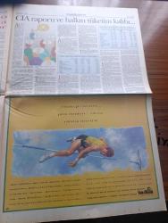 Pazar Postası Gazetesi - Turkish Newspaper - 10 Şubat 1996 - Sayı 112 - siyasette zor günler yazan Cengiz Kuşçuoğlu - Arkaik toplum ilkeleri ile modern toplum arayışı yazan Canan Barlas - biraz sosyoloji yazan Murat Belge - Adalet kimin işi yazan Mehmet Ali Kılıçbay - enflasyon tehdidi yazan Aydın Ayaydın - Refah Partisi ve iktidar sorunu yazan Taha Akyol - şiddet dalkavukluğu ya da terörizm haberciliği yazan Doğu Ergil - Avrupa'da Top 10 Albüm - İpana'dan süt dişlerine özel macun ve fırça - milletlerin yeni zenginliği insan yazan Şeref Oğuz - Cimri Brad Pitt - Demirel tarafsız mı yazan Cengiz Kuşçuoğlu ve Mete Belovacıklı - Ali Bulaç ve BBP - Refah Partisinin iftarı - İtalya'da bizim gibi yazan Sami Kohen - İran'a kadın cumhurbaşkanı - Irak'ta soğuk soykırım yazan Dinçer Güner - Sefiller yazan Ahmet Mithat - uluslararası 4. Boyut çevre belgeseli - CIA raporu ve halkın tüketim kalıbı - 1995 Venedik Film festivali altın Aslan ödülünü alan Cyclo vizyona giriyor - Sherazam Mazari Citibank