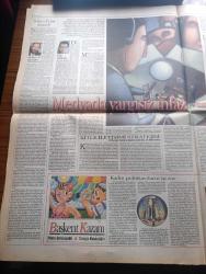 Pazar Postası Gazetesi - Turkish Newspaper - 23 Eylül 1995 - Sayı 92 - Çiller'i tasfiye planı yazan Cengiz Kuşçuoğlu - sosyalizmin geleceği toslaması yazan Canan Barlas - Fransa ne yapıyor yazan Murat Belge - KİT sendikacılığı yazan Taha Akyol - seçim öncesi koalisyon yazan İbrahim Betil - Hollanda kraliyet hava yolları Türkiye'de yeni ofisinde - LCW'ye ait ilk mağaza Şirinevlerde açıldı fotoğraf - metro market İzmir'de - diyalog sorunu yazan Aydın Ayaydın - Beymen status 10 yaşında - medyada yargısız infaz yazan Naki Özkan - Murat Karayalçın'a bin yıllık ceza - sorunlu komşular çemberi yazan Sami Kohen - BM ele talkın verir yazan Dinçer Güner - Meg Ryan aslında bizden biri fotoğraf - Atıf Yılmaz yazan Burçak Evren - Çatalhöyük'te yazılar yeniden başladı - 3M pratik yaşamın diğer adı - Yeşil kundura yönetim kurulu başkanı Mustafa Yeşil ayakkabıyı seviyorum Fotoğrafı - aldatan erkekler - CIA'de eskilerin kavgası - Alarko doğalgaz - Bulgar meclisi meteliksiz - Esat kıratlıoğlu