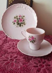 PEMBE HAMUR TRİO