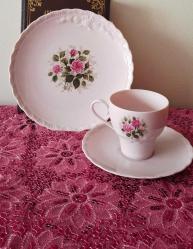 PEMBE HAMUR TRİO