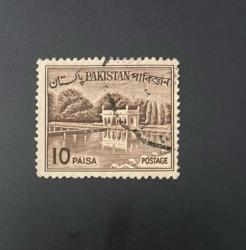 Pakistan Pulu - Pakistan Stamp - Postadan Geçmiş Pul Filateli - Damgalı -  Shalimar Bahçeleri'ndeki Türbe ve Havuz Temalı Pul  , 10 PARA - YABANCI PULLAR -NOSTALJİK DOĞUM GÜNÜ HEDİYESİ