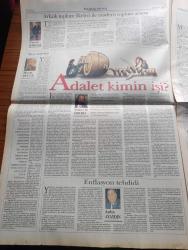 Pazar Postası Gazetesi - Turkish Newspaper - 10 Şubat 1996 - Sayı 112 - siyasette zor günler yazan Cengiz Kuşçuoğlu - Arkaik toplum ilkeleri ile modern toplum arayışı yazan Canan Barlas - biraz sosyoloji yazan Murat Belge - Adalet kimin işi yazan Mehmet Ali Kılıçbay - enflasyon tehdidi yazan Aydın Ayaydın - Refah Partisi ve iktidar sorunu yazan Taha Akyol - şiddet dalkavukluğu ya da terörizm haberciliği yazan Doğu Ergil - Avrupa'da Top 10 Albüm - İpana'dan süt dişlerine özel macun ve fırça - milletlerin yeni zenginliği insan yazan Şeref Oğuz - Cimri Brad Pitt - Demirel tarafsız mı yazan Cengiz Kuşçuoğlu ve Mete Belovacıklı - Ali Bulaç ve BBP - Refah Partisinin iftarı - İtalya'da bizim gibi yazan Sami Kohen - İran'a kadın cumhurbaşkanı - Irak'ta soğuk soykırım yazan Dinçer Güner - Sefiller yazan Ahmet Mithat - uluslararası 4. Boyut çevre belgeseli - CIA raporu ve halkın tüketim kalıbı - 1995 Venedik Film festivali altın Aslan ödülünü alan Cyclo vizyona giriyor - Sherazam Mazari Citibank