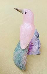 Doğal taştan minik kuş