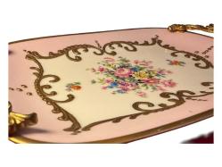 LİMOGES EL BOYAMA BRONZ KULPLU SUNUMLUK 26,5 cm uzunluğunda 14,5 cm eninde