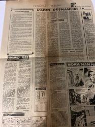 DÜNYA GAZETESİ - DOĞUM GÜNÜ HEDİYESİ (TURKISH NEWSPAPPER) - 11 NİSAN 1970 - SADECE TEK YAPRAKTIR -Fahri Baha ATAY-Cemil SENA-Nedret KURDAKUL-7 Haziran seçimleri erteleniyor-Anayasada değişiklik teklifi Millet Meclisinde-Anayasanın 131 maddesi değişiyor-Üzücü olaylar devam ederse Üniversite yine kapanacak-İsrail Konsolosluğunu basmak isteyen anarşistler yakalandı-Deprem için yeni dış yardım geliyor-Balkan ülkeleri arasında turistik işbirliği yapılacak-B Almanya Guatemala elçisini Bonn’dan çıkardı-Irak’taki Türklerle ilgileniyoruz-Kadın düşmanlığı-Bir reform gerek-Çığ köpekleri on metre kar altındaki insanı buldu-Uğursuz para-Pratik bilgiler-Takvim-Dr. Çat-Bozz