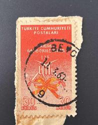 Türk Pulu - Turkish Stamp - Mektup Zarfından Kesilmiş / Postadan Geçmiş Pul Filateli - 1960 DAMGALI - KARA HARB OKULUNUN 125. YILI TEMALI PUL, 30 KURUŞ - Türkiye Cumhuriyeti - NOSTALJİK DOĞUM GÜNÜ HEDİYESİ