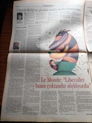 Pazar Postası Gazetesi - Turkish Newspaper - 12 Ağustos 1995 - Sayı 86 - Doğu Ergil'in TOBB için hazırladığı rapor tartışma konusu oldu - Doğu Ergil tüm eleştirileri yanıtladı - gümrük birliğine girerken müdür beyler dönemi bitti yazan Canan Barlas - güvensizlik yazan Murat Belge - Le Monde liberaller bunu çoktandır söylüyordu yazan Ömer Servet - 68 kuşağı bir tecrübedir yazan Taha Akyol - Pamukbank'ın yeni kaptanı Orhan Emirdağ - dikkat Toyota Rav4 geldi - Tansu Çiller'den İlyas Aktaş'a telefon - İspanya ve BASK modeli - PKK ETA'ya benzemez - insanlık dramı göç yazan Sami Kohen - balkanlarda bir mozaik mahvoldu yazan Dinçer Güner - genç yönetmen Kutluğ Ataman hapsedilmiş bir kitle gençlik röportaj Burçak Evren - Eugenio Barba İstanbul'da - uluslararası Leyla Gencer şan yarışması fotoğraf - ANAP İstanbul milletvekili Güneş Taner liderlik için imaj yetmez yazan Zeynep Çetinkaya