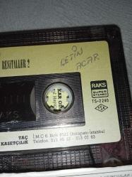 Kaset Ahmet Kaya  Resitaller 2 albümü. Orijinal, 1990 dönem Kağıt Baskı. sorunsuz çalışıyor. koleksiyonluk.