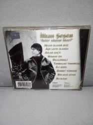 Cd İlhan Şeşen neler oluyor bize albümü. Orijinal. Kartonet tertemiz. Disk 10 üzerinden 9.5 sorunsuz çalışıyor koleksiyonluk