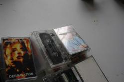 31 ADET BOŞ KASET KUTUSU LOTU İÇLERİ DOLU DETAYLAR ACIKLAMADA (BÜYÜK RAF