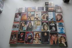 27 ADET KASET LOTU HEPSİDE GÖNDERILECEKTİR KAÇIRAN PİŞMAN OLUR HEPSİDE DEĞERLİ  DETAYLAR ACIKLAMADA (BÜYÜK RAF-AAA