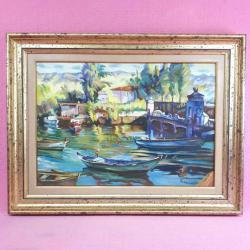 İMZALI ÇERÇEVELİ SAHİLDE TEKNELER TEMALI YAĞLIBOYA RESİM