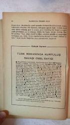 TÜRK DİLİ, AYLIK DİL VE YAZIN DERGİSİ - SAYI: 297 1 HAZİRAN 1976 - ORHAN ŞAİK GÖKYAY: KUMSAL - SAMİ SELÇUK: FRANSIZCADA ÖZLEŞME AKIMI VE DİLE İLİŞKİN YASANIN ÖYKÜSÜ - PINAR GÖKTAN CANEVİ: EURİPİDES'İN IŞIĞINDA ''KÜHEYLAN'' - ZEYYAT SELİMOĞLU: DUVARLAR - CAHİT ÖZTELLİ: OYUN TARİHİMİZ İÇİN ÖNEMLİ YİTİK BİR ESER - EMİN ÖZDEMİR: NASIL YARATILIYOR YENİ SÖZCÜKLER? - FAZIL HÜSNÜ DAĞLARCA: KARAGÖZ'LE HACİVAT'IN ÇOCUKLUĞU - SABAHATTİN KUDRET AKSAL: ÖLÜ - METİN ELOĞLU: TIRMIK - OĞUZ KAZIM ATOK: ACIMASIZLIK - HALİL UYSAL: ACININ ATLASINDA ADINA RASTLANMAYAN NE DE OLSA VAROLDUĞU SANILAN BİR SÜRGÜNÜN SÖYLEDİĞİ TÜRKÜDÜR - AHMET NADİR CANER: GÜÇLÜ GÜNLER - MEHMET KARABULUT: DÖRTLÜKLER - CENGİZ BEKTAŞ: İNANÇ ÇİÇEKLERİ - VECİHİ TİMUROĞLU: MUNZUR'UN GELİNİ - NECATİ ZEKERİYA: AĞIT - ŞÜKRAN KURDAKUL: NECİP FAZIL'IN ŞİİRİ - NECATİ TOSUNER: SORU.... SORU..... - CEVDET KUDREET: KARAGÖZ METİNLERİ 3 - TARIK DURSUN K.: BAHRİYELİ ÇOCUK- 64 SAYFA