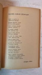 TÜRK DİLİ, AYLIK DİL VE YAZIN DERGİSİ - SAYI: 346 1 EKİM 1980 - BERKE VARDAR: TERİMSEL ETKİNLİK VE TERİMBİLİM - PAUL BRESKİN: ÇAĞDAŞ ŞİİRİ NASIL OKUMALI - CEMAL MEHÇIOĞLU: TÜZE DİLİYLE İLGİLİ BİRKAÇ ÖNERİ - HİKMET DİZDAROĞLU: ÖMER SEYFETTİN'İN ŞİİRLERİ ÜZERİNE - AZİZ NESİN: ŞİİRLER - NAHİT ULVİ AKGÜN: KARABİNA SAHİL OTELİ - NURER UĞURLU: SELAM GİBİDİR - ERDOĞAN ALKAN: GEÇMİŞ ZAMAN ÇİÇEKLERİ - YAŞAR MİRAÇ: YEDİLİ KÜPE/ŞİİRLER - AHMET ADA: YAĞMUR TÜRKÜSÜ - MEHMET SEYDA: ÜÇ ROMANIYLA İRFAN YALÇIN - TAHSİN YÜCEL: TARİH/COĞRAFYA - MUZAFFER UYGUNER: SEYRAN DESTANI - RAMİS DARA: BİRİKİME DAYANAN BİR KİTAP - DİL BAYRAMI - ÖDÜLLER - 64 SAYFA