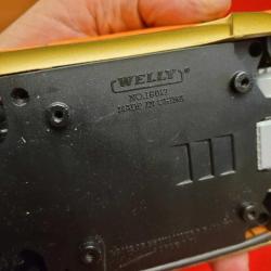 BÜYÜK EBAT KLASİK MODEL ARABA. KOLEKSİYONLUK.