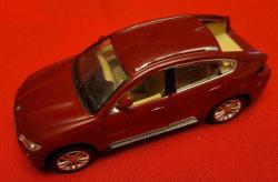 LOT.12 » GÜZEL BİR MODEL ARABA. BAGAJ KAPAĞI EKSİK.