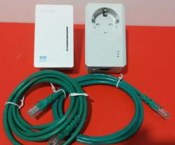 TP-LINK AV500 500 Mbps Powerline Adaptör ( WİFİ ve Kablolu İnternet çoğaltıcı KİT , Sorunsuz, İkinci El)