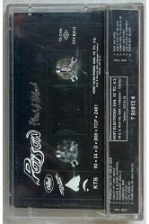 Poisson Flesh & Blood Kaset
