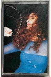 Gloria Estefan Into The Light Kağıt Baskı Kaset
