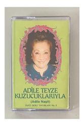 Adile Teyze (Adile Naşit) Kuzucuklarıyla Kaset (Orijinal Dönem Kağıt Baskı Kaset)