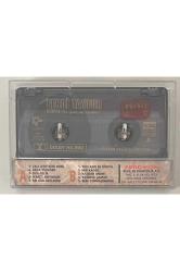 Ferdi Tayfur Dünya Kaset (Akis Gazetesi)