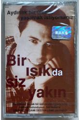 Aydınlık Bir Ülkede Yaşamak İstiyorsanız Bir Işık Da Siz Yakın Kaset (Orijinal Dönem Baskı Kaset)