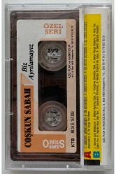 Coşkun Sabah Biz Ayrılamayız Kaset (Özel Seri Orjnal Dönem Kağıt Baskı Kaset)