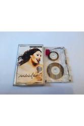 Nilüfer Ne Masal Ne Rüya Cam Baskı Kaset