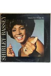 Shirley Bassey Nobody Does It Like Me Lp Plak (Orijinal 1974 Dönem Alman Baskı Plak)
