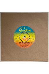 Zeki Müren İntizar - Kollarında Öleyim 45 lik Plak (Orjnal 1972 Dönem Baskı Plak)