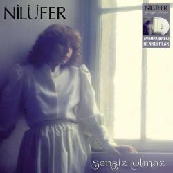 Nilüfer Sensiz Olmaz LP Renkli PLAK SIFIR JELATİNLİ AMBALAJINDADIR