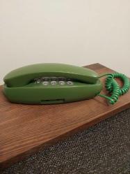 Yeşil Retro Ev Telefonu