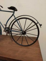 Metal Eyfel Bisiklet Masa Saati