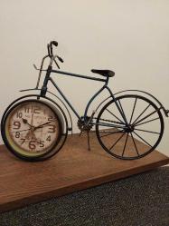 Metal Eyfel Bisiklet Masa Saati