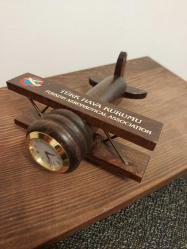 Ahşap Uçak Masa Saati