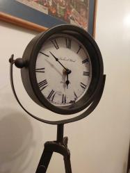 Tripod Metal Retro Masa Saati