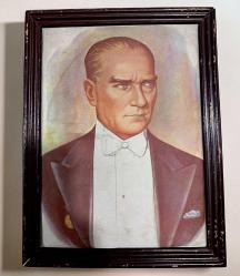 Atatürk Kumaş üzeri baskı eski ahşap duvar tablosu 23 x 32 cö