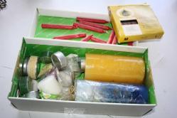 KARISIK MUMLAR HEPSİDE GÖNDERILECEKTIR (KİTAP RAF